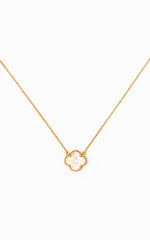Britt Clover Pendant Necklace in Gold