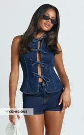 Benny Shorts - Mid Rise Mini Denim Shorts in Indigo Wash