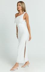 Cincinnati Midi Dress - Off The Shoulder Side Split Column Linen Dress in White