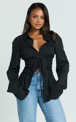 Cody Shirt - Ruched Detail Scrunch Shirt in Black