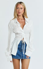 Cody Shirt - Ruched Detail Scrunch Shirt in White