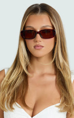 Elysia Rectangle Sunglasses in Brown