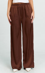 Gloria Pants - Low Rise Straight Leg Pants in Chocolate