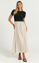 Hermie Midi Dress - Short Sleeve Contrast Dress in Black & Beige