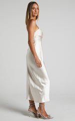 Jaslynn Midi Dress - Strapless V Neck Satin Dress in Champagne