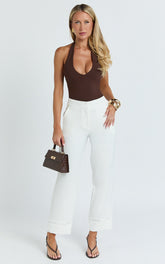 Kobby Pants - High Waist Turnup Ankle Length Pants in Off White