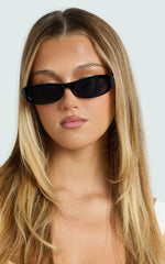 Lux Sunglasses in Black