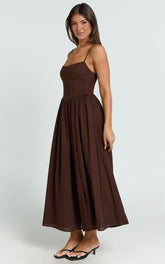 Morris Midi Dress - Linen Scoop Neck Gathered Dress in Chocolate