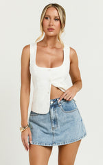 Nalfie Top - Linen Wide Scoop Neck Fitted Vest Top in White