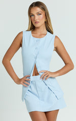 Nicolina Top - Linen Scoop Neck Button Down Vest Top in Pale Blue