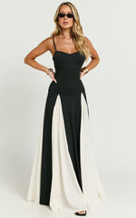 Rima Maxi Dress - line Maxi Dress in Black