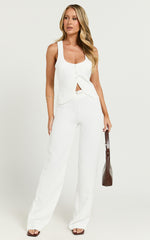 Romeo Pants - Straight Leg Mid Waist Tailored Pants in White