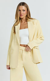 Selena Blazer - Boxy Single Breasted Blazer in Lemon