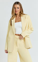 Selena Blazer - Boxy Single Breasted Blazer in Lemon