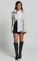 Terah Shirt - Button Up Shirt in White