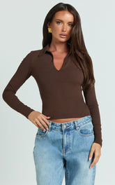 Tove Top - Long Sleeve Collared Polo Top in Dark Chocolate