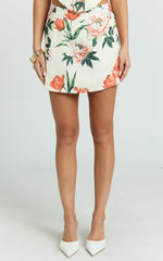 Tracey Mini Skirt - Floral Print Mid Rise Fitted Leg Split Skirt in Rustic Floral