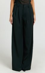 Xandria Pants - Low Rise Double Pleated Wide Leg Pants in Black