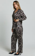 Yolanda Pants - High Waisted Straight Leg Pants in Black/Gold Chain Print