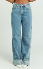 Arwyne Jeans - Mid Rise Baggy Deep Turnup Recycled Denim Jeans in Light Blue Wash