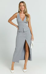 Baylee Midi Skirt - Wrap Front Side Split Skirt in Grey