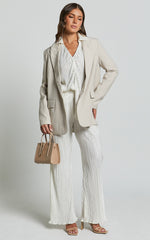 Beca Shirt - Plisse Button Up Shirt in Cream