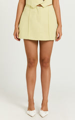 Bev Mini Skort - Mid Waisted Pintuck Skort in Citrus