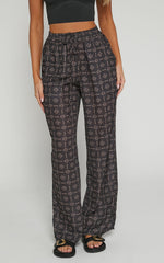 Brunita Pants - Mid Waisted Relaxed Elastic Waist Pants in Sol De Cruz