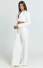 Chantelle Pants - Front Pleats Straight Leg Pant with Hardware Buckle in Off White