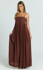 Cloe Midi Dress - Pleated Detail Dress in Chocolate