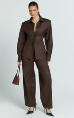 Dale Top - Collared Power Shoulder With Waist Tie Shirt in Chocolate