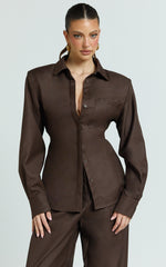Dale Top - Collared Power Shoulder With Waist Tie Shirt in Chocolate