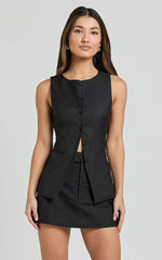 Desi Mini Skirt - Tailored Mid Waisted Skirt in Black
