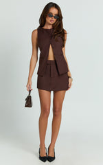 Desi Mini Skirt - Tailored Mid Waisted Skirt in Chocolate