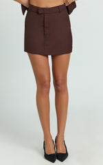 Desi Mini Skirt - Tailored Mid Waisted Skirt in Chocolate