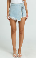 Ellyza Skort - Recycled Cotton Frayed Edge Wrap Denim Skort in Mid Blue Wash