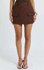 Haidy Skort - Mid Waisted Tailored Mini Skort in Chocolate