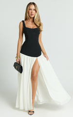 Hilary Maxi Dress - Contrast Sweetheart Bodice Fit And Flare Dress in Black