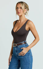 Jamie Bodysuit - V Neck Bodysuit in Chocolate