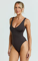 Jamie Bodysuit - V Neck Bodysuit in Chocolate