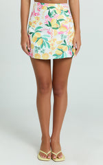 Janice Mini Skirt - line Skirt in Le Citron