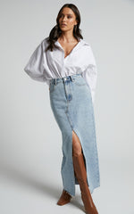 Kira Midi Skirt - Front Split Denim Skirt in Light Blue Wash