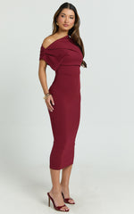 Nalfie Midi Dress - Tipped Shoulder Jersey Drape Dress in Wine