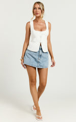 Nalfie Top - Linen Wide Scoop Neck Fitted Vest Top in White