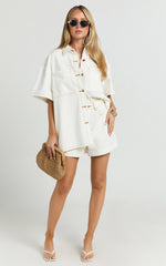 Rhianna Shorts - Mid Waist Recycled Denim Shorts in Ecru with Contrast Tobacco Stitch