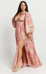 Shari Maxi Dress - V Neck Cutout Full Skirt Dress in Peach