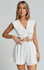 Suki Shorts - Elasticated High Waist Textured Shorts in White