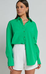 Terah Shirt - Button Up Shirt in Green